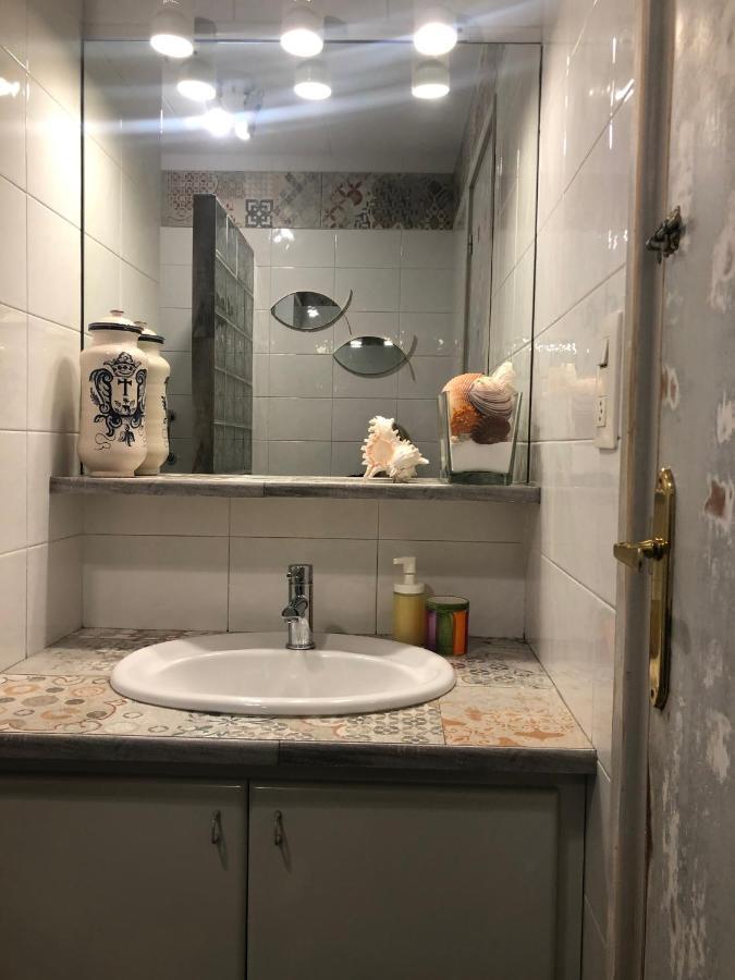 Villa Tutu Llar Us Turistic Amposta Exterior foto